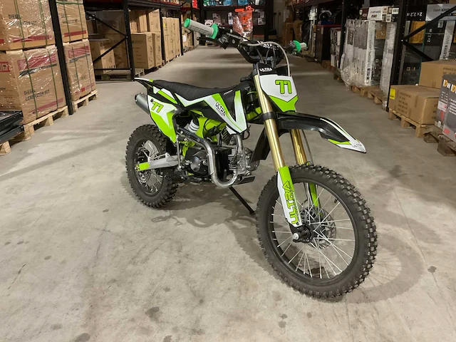 2025 ultra motocross ilx125 crossmotor groen - afbeelding 11 van  18