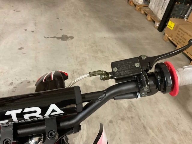 2025 ultra motocross ilx125 crossmotor rood - afbeelding 5 van  18
