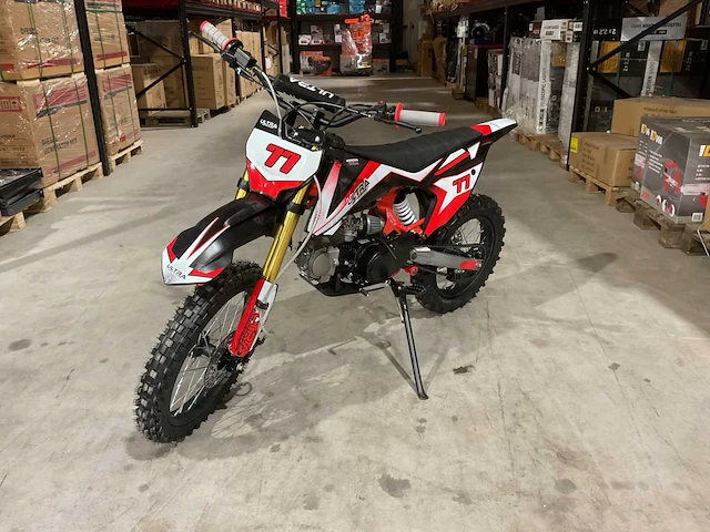 2025 ultra motocross ilx125 crossmotor rood - afbeelding 1 van  18