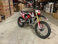 2025 ultra motocross ilx125 crossmotor rood - afbeelding 11 van  18