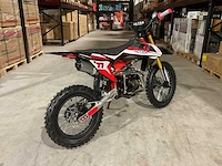 2025 ultra motocross ilx125 crossmotor rood - afbeelding 14 van  18