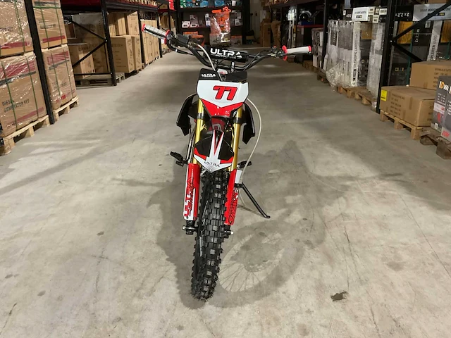 2025 ultra motocross ilx125 crossmotor rood - afbeelding 16 van  18