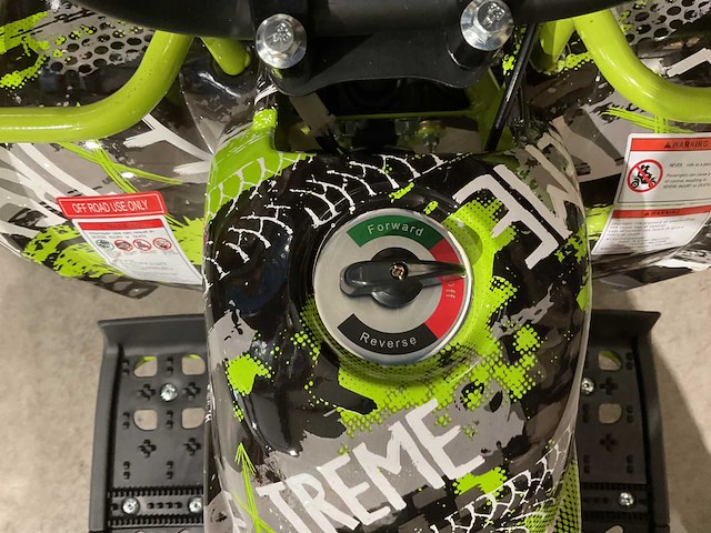 2025 ultra motocross ma06e atx 1000 gr/zw met rekje elektrische quad - afbeelding 11 van  14