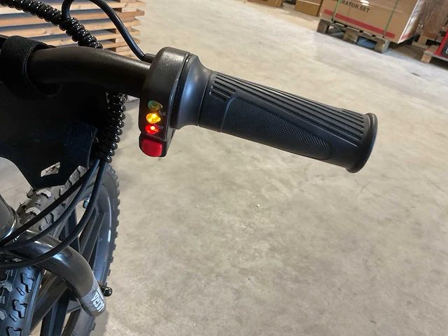 2025 ultra motocross trx250 zw elektrische loopfiets - afbeelding 10 van  10
