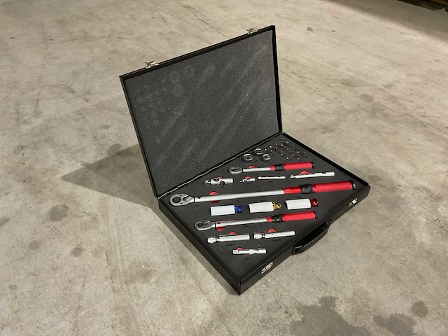 2025 ultratoolz 32 pcs momentsleutel set - afbeelding 6 van  8