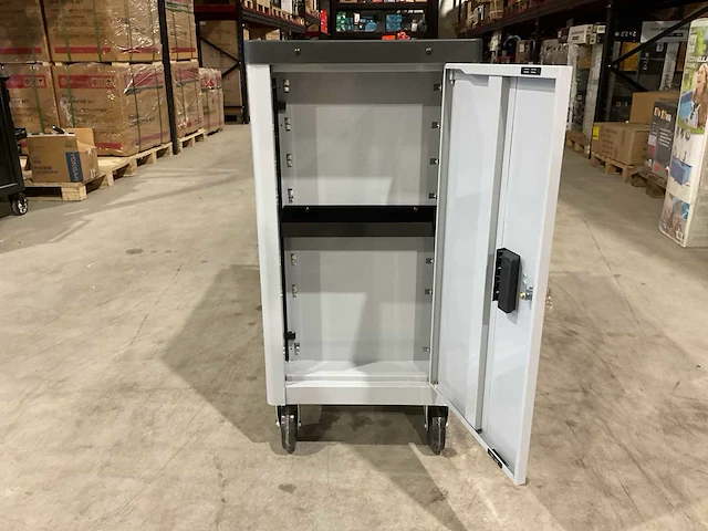 2025 ultratoolz germany 8/8 gereedschapswagen gevuld - afbeelding 13 van  18