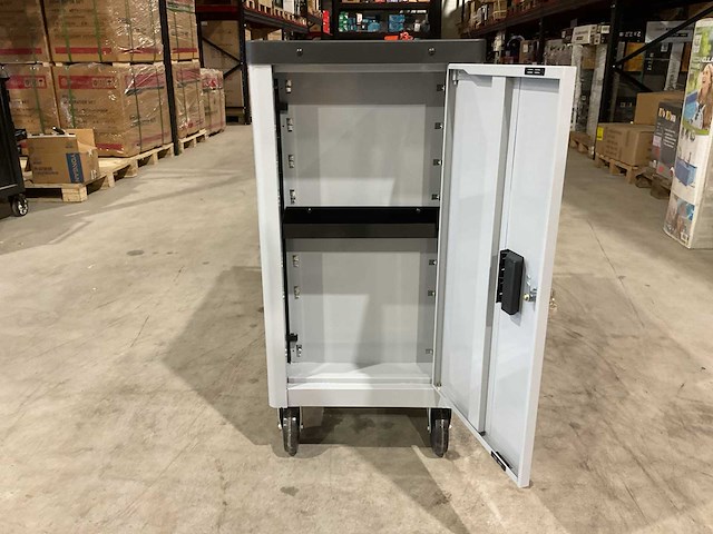 2025 ultratoolz germany 8/8 gereedschapswagen gevuld - afbeelding 4 van  18