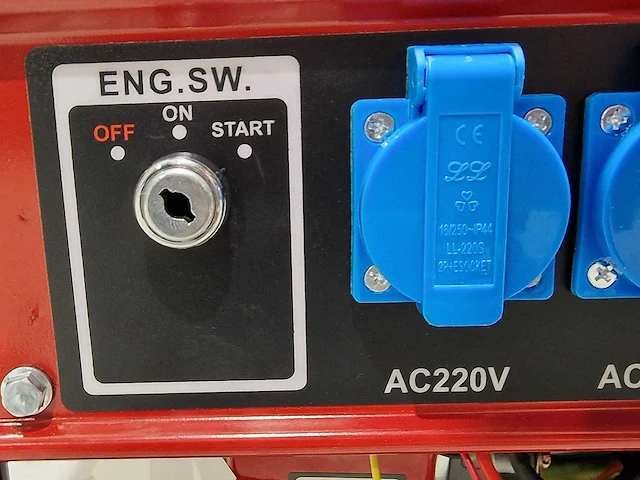 2025 ultratoolz w8500e stroomgenerator - afbeelding 10 van  19