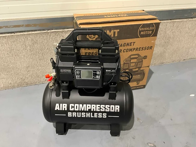 2025 umt ac770-19 19 liter hogedrukcompressor - afbeelding 1 van  11