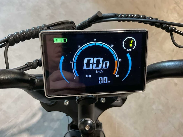 2025 v8 dubbele accu electrische fiets - afbeelding 6 van  24