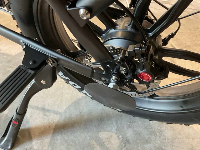 2025 v8 dubbele accu electrische fiets - afbeelding 9 van  24