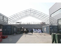 2025 vtc 12x15,25x7,32 meter 900 g/m2 opslag shelter voor op 2 x 40ft container - afbeelding 4 van  6