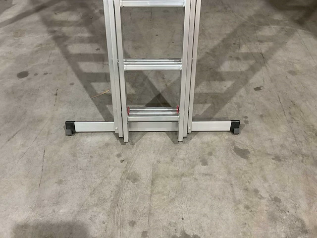 2025 vtc 3x14 treden ladder en trap - afbeelding 6 van  9