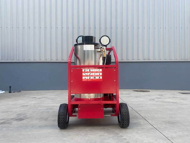 2025 vtc diesel warm water hogedrukreiniger - afbeelding 4 van  8