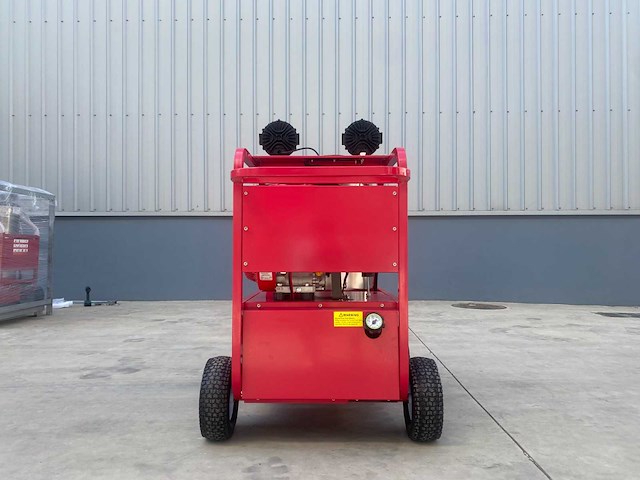 2025 vtc diesel warm water hogedrukreiniger - afbeelding 7 van  8