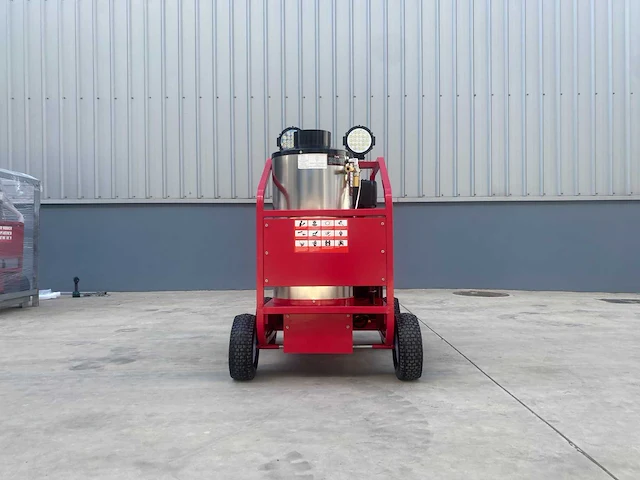 2025 vtc diesel warm water hogedrukreiniger - afbeelding 5 van  8