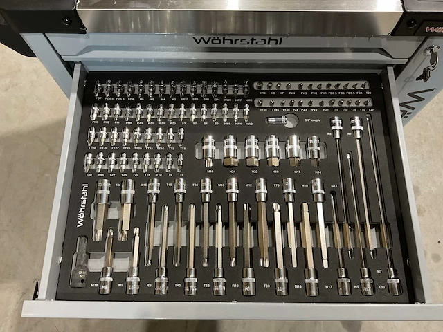 2025 wöhrstahl deutschland 7/7 gereedschapswagen gevuld - afbeelding 4 van  17