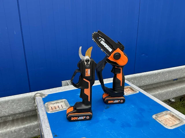 2025 worx elektrisch gereedschap (2x) - afbeelding 1 van  6