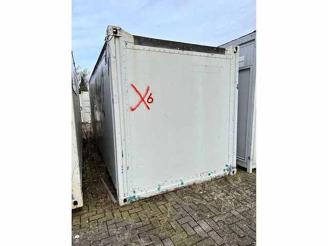 20ft - zeecontainer - afbeelding 4 van  4