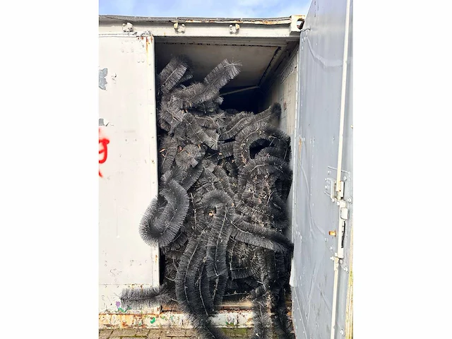 20ft - zeecontainer - afbeelding 2 van  2