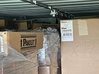 20ft opslagcontainers met grote partij ongebruikt ict materiaal (5x) - afbeelding 18 van  37