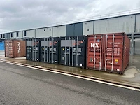 20ft opslagcontainers met grote partij ongebruikt ict materiaal (5x) - afbeelding 35 van  37