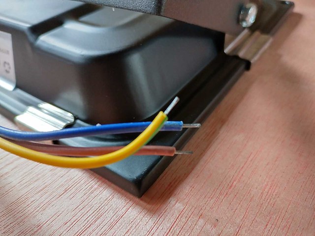 20x led paneel flood light 30 watt - afbeelding 4 van  7