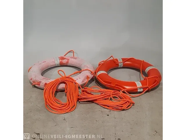 20x reddingsboei o.a. besto buoy - afbeelding 1 van  4