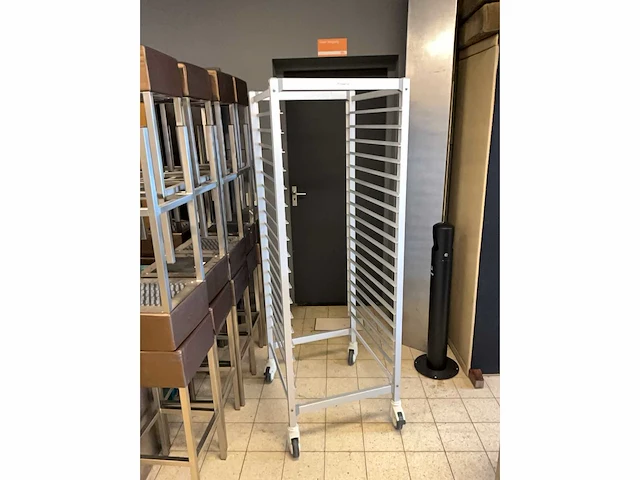 2/1 gn regaalwagen - afbeelding 2 van  6