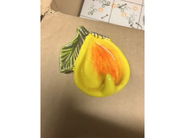 21 keramiek ophanghaakjes fruit op kaart - afbeelding 6 van  7