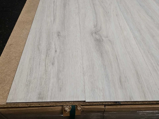 21 m2 pvc spc click plank - 1500 x 200 x 6 mm - afbeelding 2 van  3