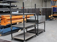 21 stapelbare bokken met 20 opzetranden en afmeting 115 x 85 x 70 cm. - afbeelding 3 van  3