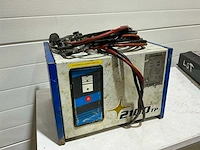 2100tp tp36s040s acculader - afbeelding 2 van  6