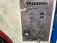 2100tp tp36s040s acculader - afbeelding 6 van  6