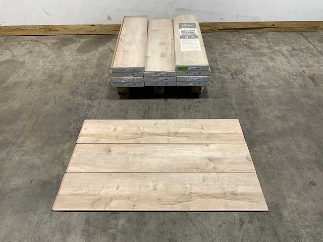 21,7m² 832xl-4 kliklaminaat oak rustic beige - afbeelding 1 van  9