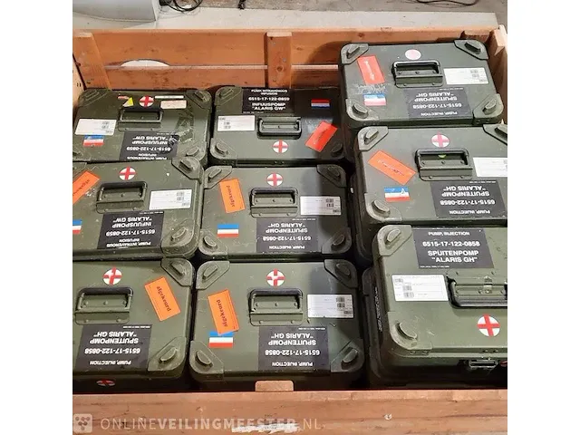 21x infuuspomp in transportkist cardinal health, alaris gh - afbeelding 8 van  8