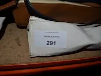 22 handtassen - afbeelding 4 van  19