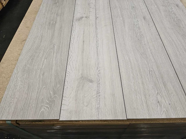 22 m2 laminaat plank - 1288 x 195 x 8 mm - afbeelding 2 van  3