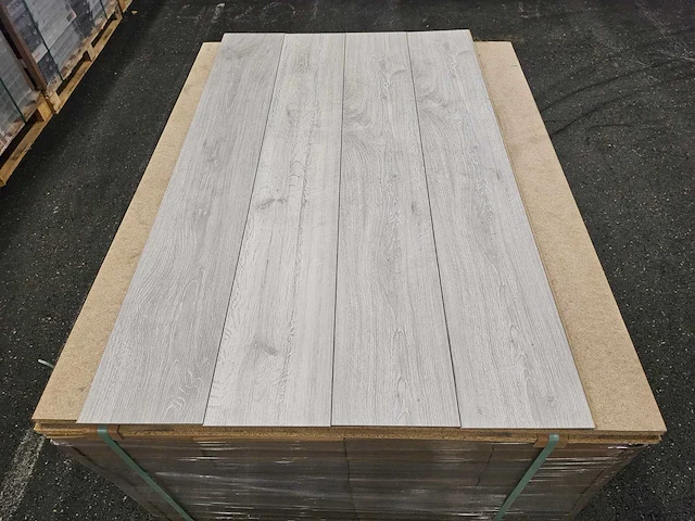 22 m2 laminaat plank - 1288 x 195 x 8 mm - afbeelding 3 van  3