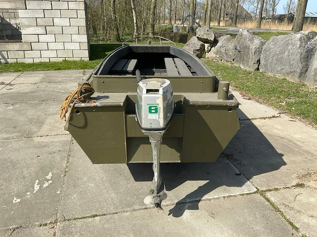 22 militaire transportboot - afbeelding 18 van  22