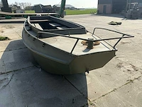 22 militaire transportboot - afbeelding 20 van  22