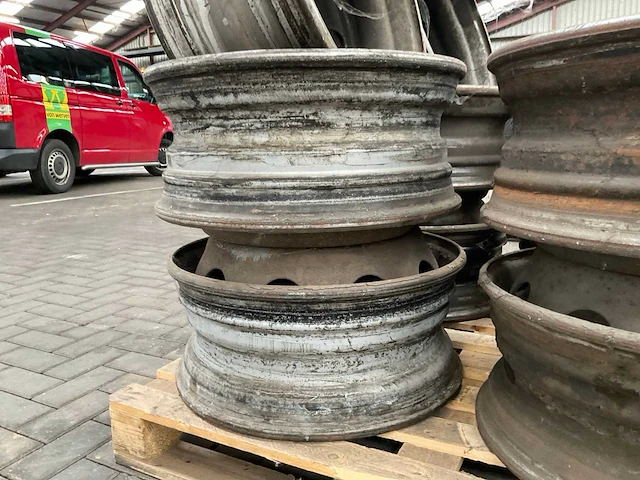 22,5” truck & trailer velg (10x) - afbeelding 3 van  4