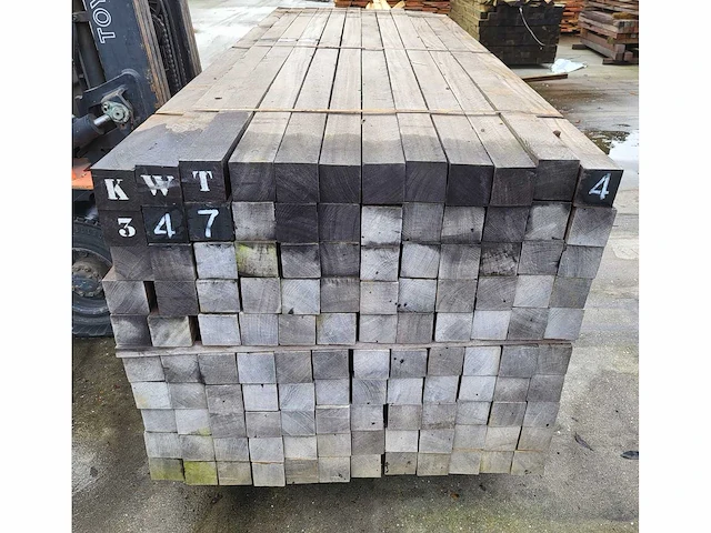 2.300 m3 azobé palen 80 x 80mm 120 st./ 300cm - afbeelding 4 van  8