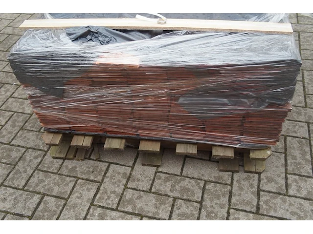 23,40 m² padouk planchetten - afbeelding 2 van  6