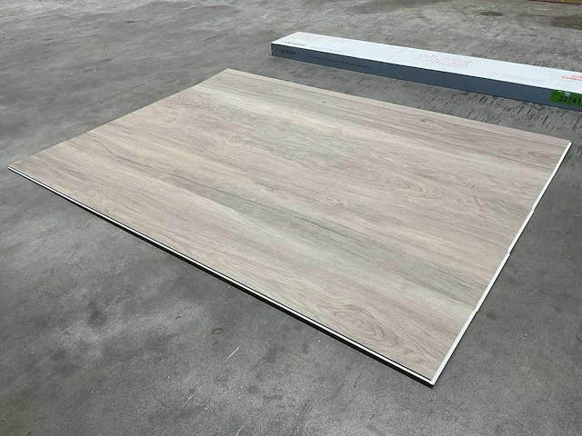 23,8m² cerastar bergen eiken composiet kliklaminaat - afbeelding 3 van  6