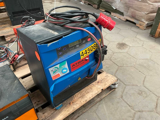 23gfa48v060lha acculader - afbeelding 1 van  5