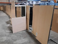 23x bureau en 3x tafel o.a. ahrend - afbeelding 8 van  10