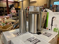 24 badkamerset, pedaalemmer incl. toiletborstel - afbeelding 2 van  3