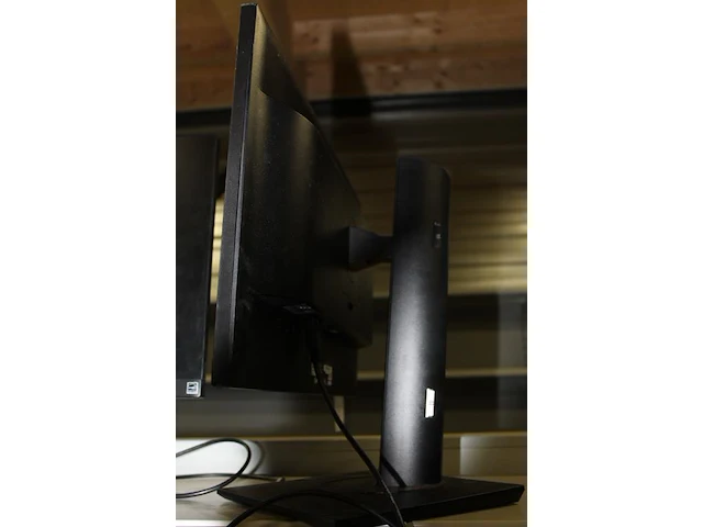 24 inch beeldscherm lg 24bk750y - afbeelding 3 van  3