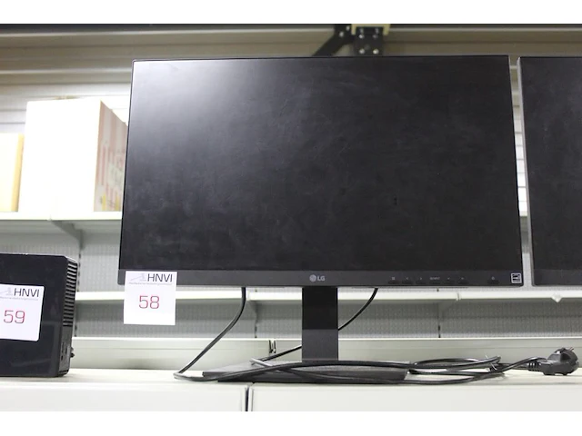 24 inch beeldscherm lg 24bk750y - afbeelding 1 van  3